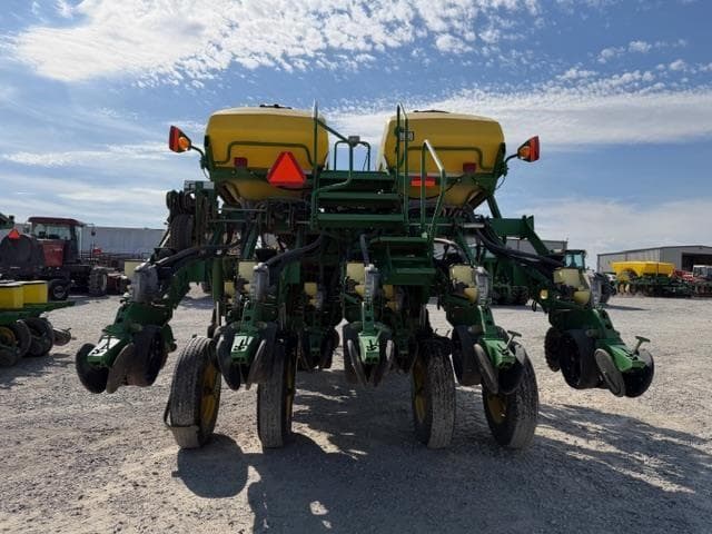 Image of John Deere 1790 equipment image 3