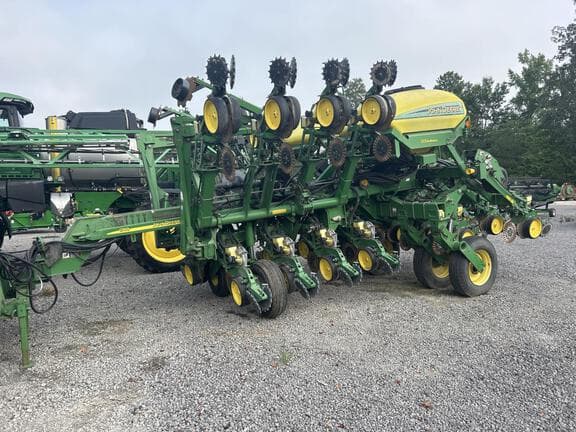 Image of John Deere 1790 Primary image