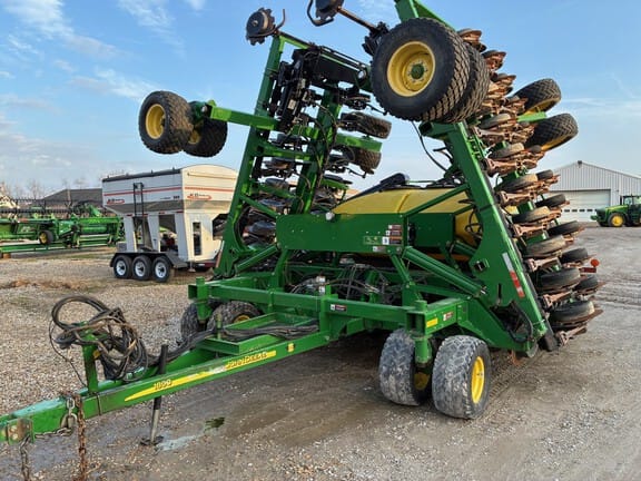 2003 John Deere 1890 Equipment Image0