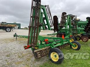 Main image John Deere 200 7