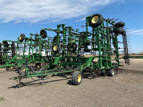 2003 John Deere 2200 Image