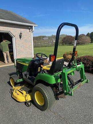 Image of John Deere 2210 equipment image 3