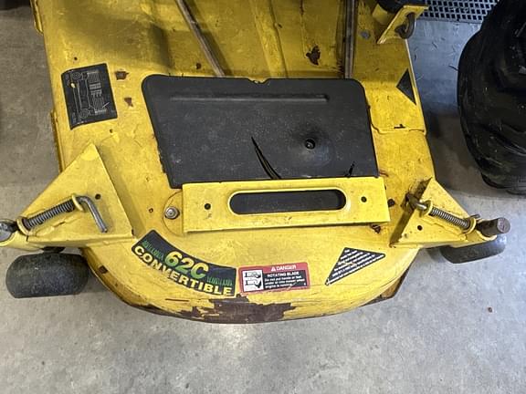 Image of John Deere 2210 equipment image 3