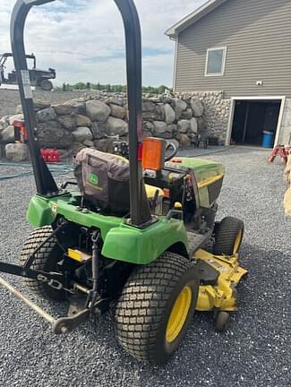 Image of John Deere 2210 equipment image 1