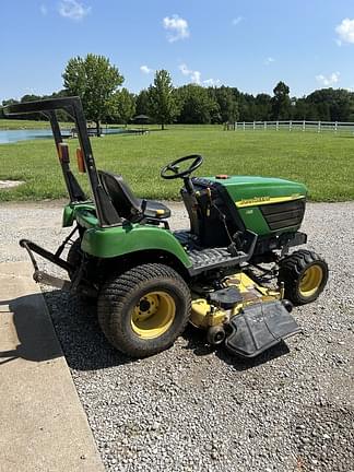 Image of John Deere 2210 equipment image 4