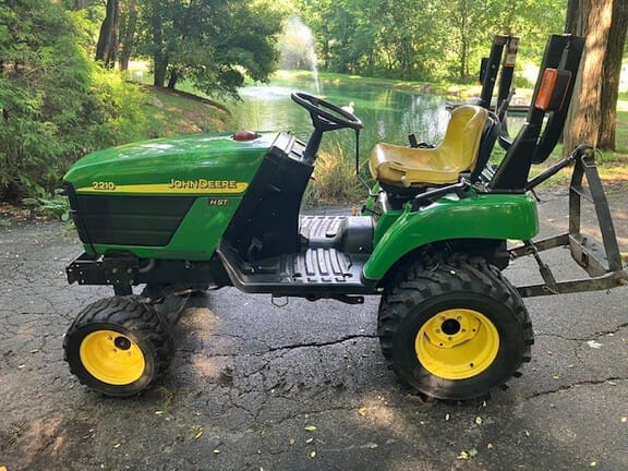 2003 John Deere 2210 Equipment Image0