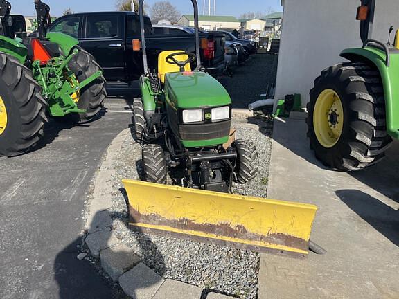 Image of John Deere 2210 equipment image 3