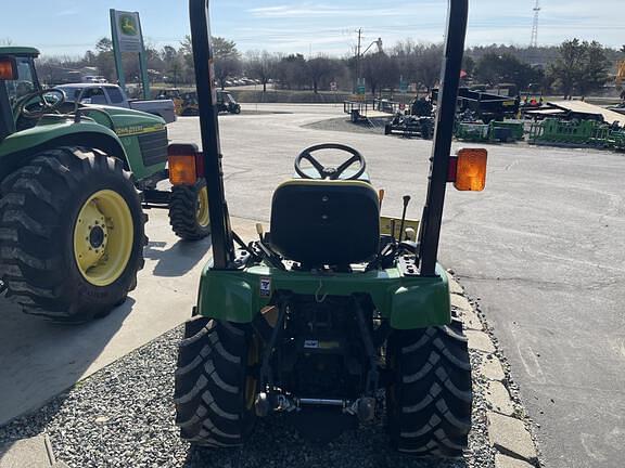 Image of John Deere 2210 equipment image 2