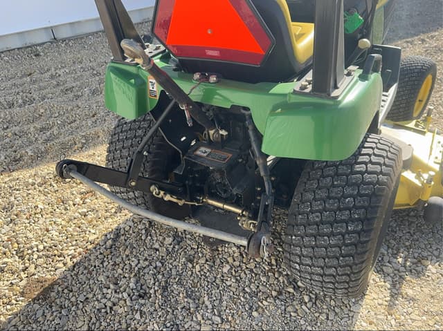 Image of John Deere 2210 equipment image 2