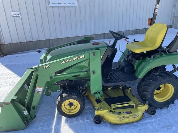 Image of John Deere 2210 equipment image 2