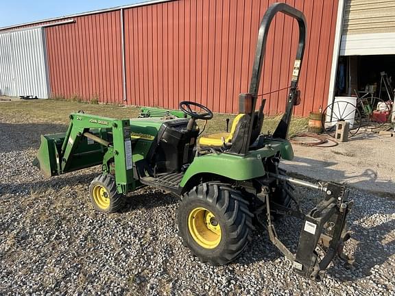 Image of John Deere 2210 equipment image 2