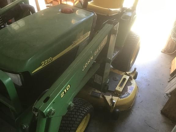 Image of John Deere 2210 Image 0