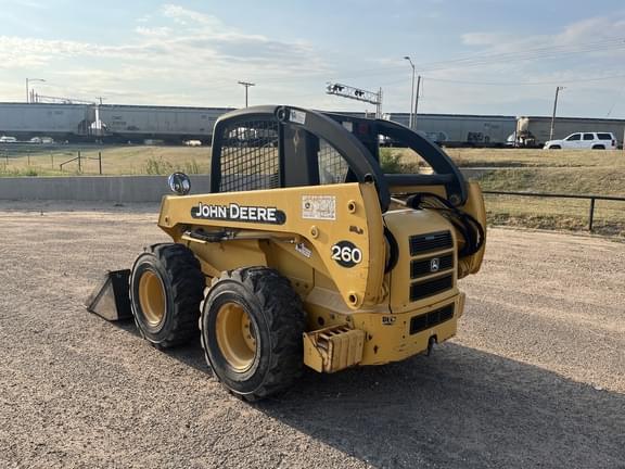 Image of John Deere 260 equipment image 2