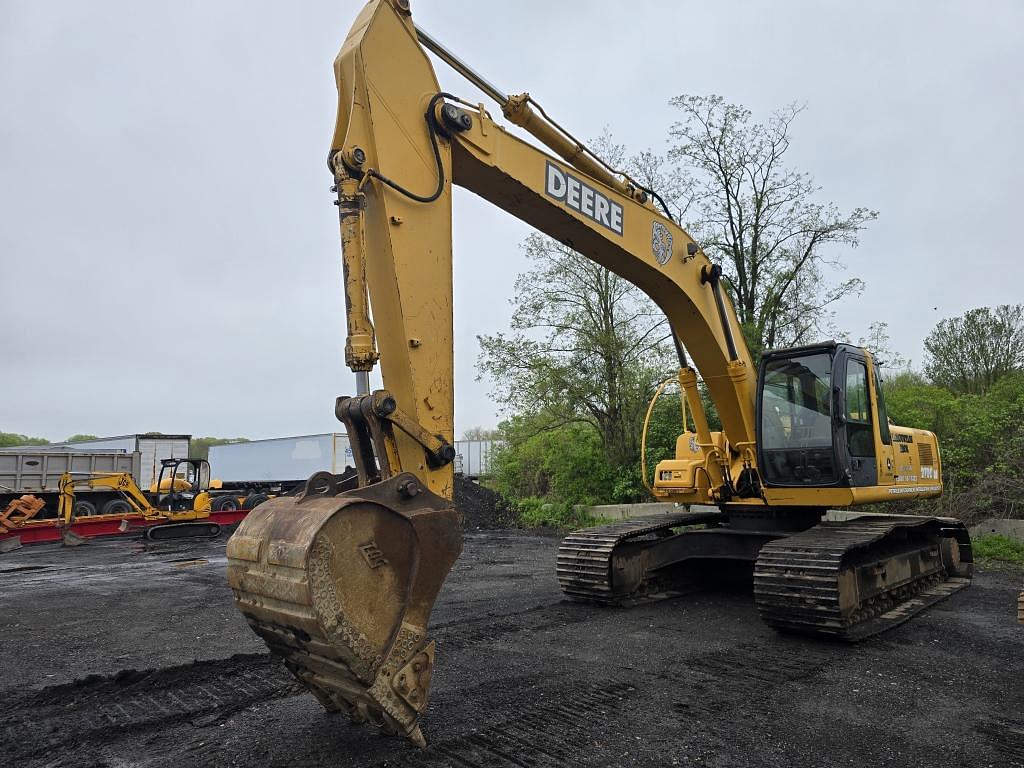 Image of John Deere 270 Primary image