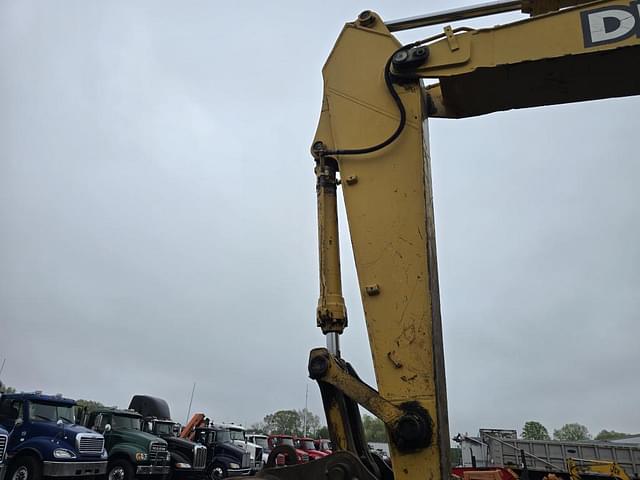 Image of John Deere 270 equipment image 2