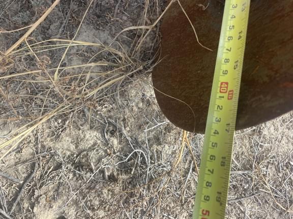 Image of John Deere 2700 equipment image 4