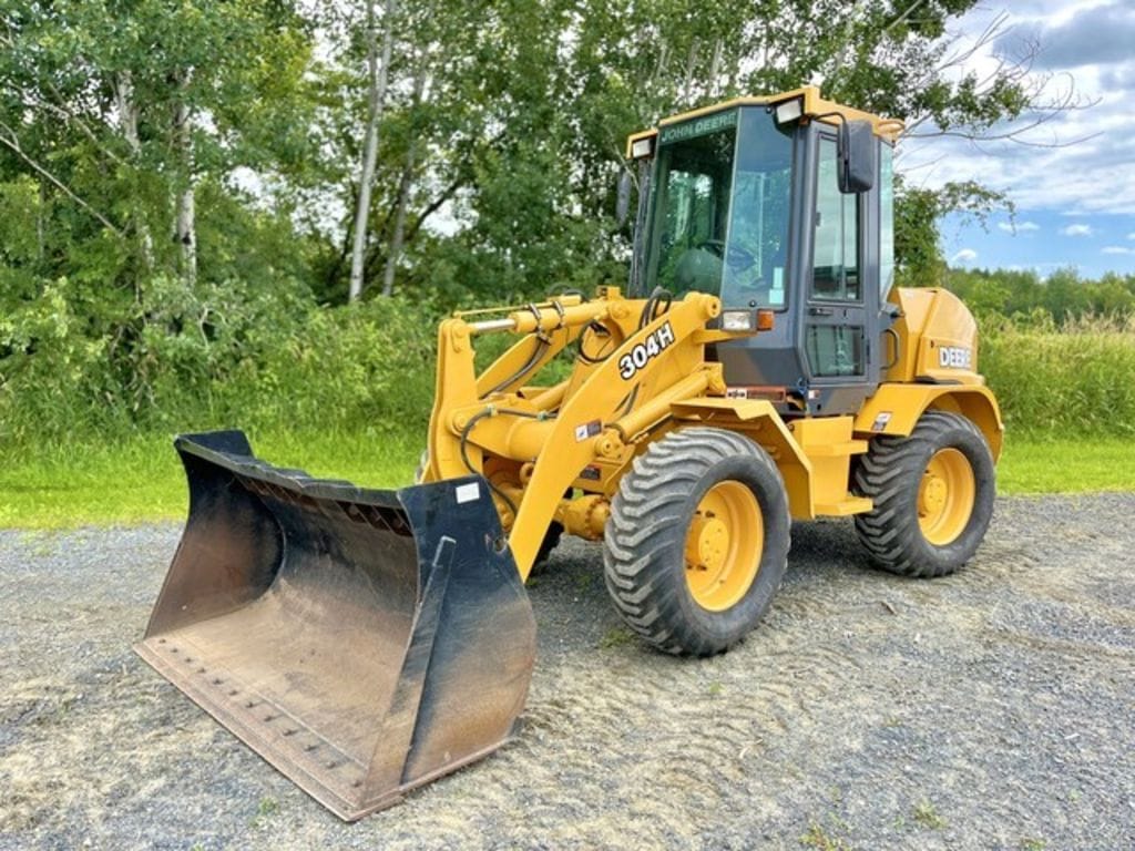 2003 John Deere 304H Equipment Image0