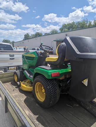 Image of John Deere 325 equipment image 3