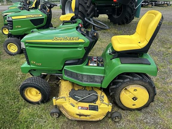 Image of John Deere 345 equipment image 1