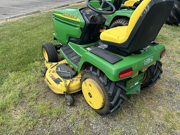 Image of John Deere 345 equipment image 2