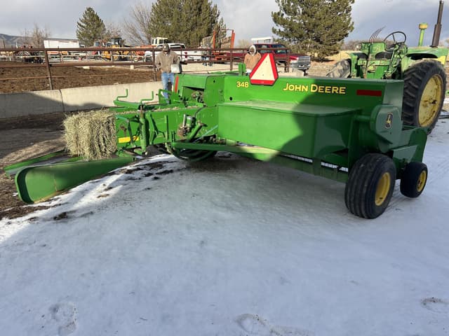 Image of John Deere 348 equipment image 4