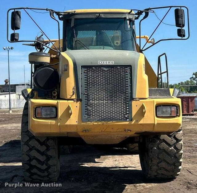 Image of John Deere 400D equipment image 2