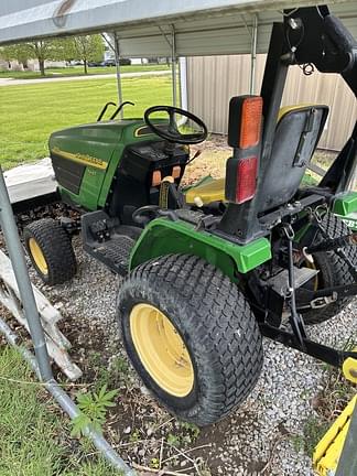 Image of John Deere 4010 equipment image 4