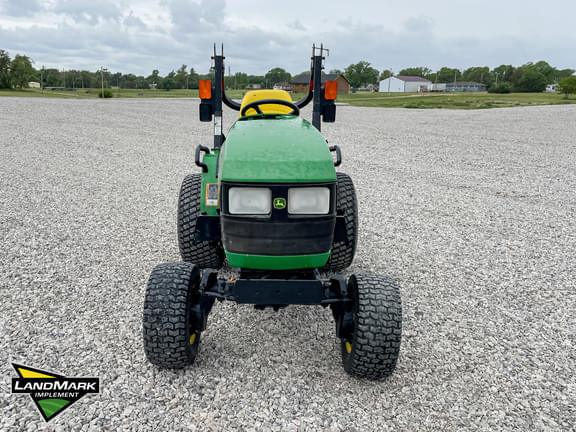 Image of John Deere 4010 equipment image 1