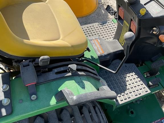 Image of John Deere 4110 equipment image 3