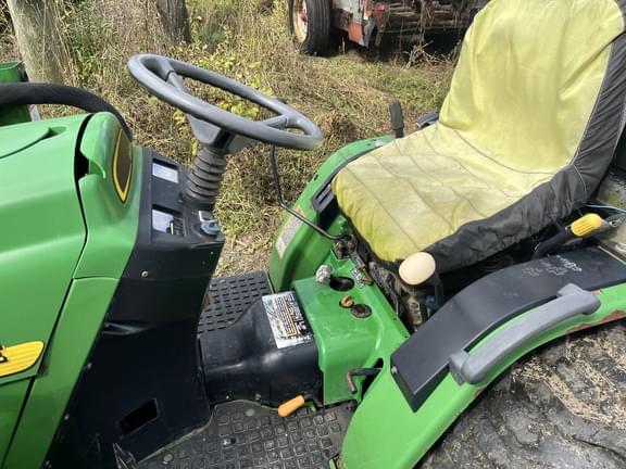 Image of John Deere 4110 equipment image 4