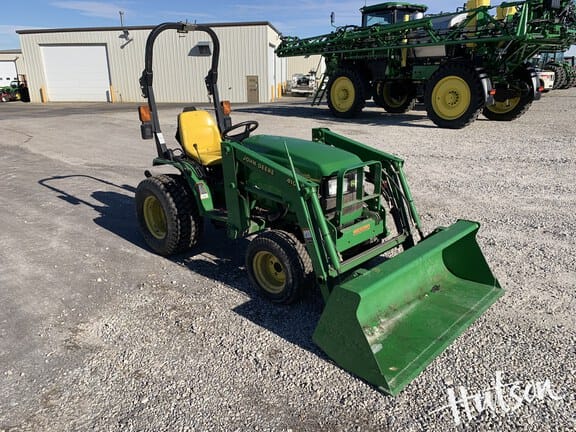2003 John Deere 4110 Equipment Image0