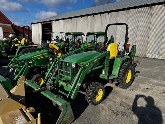 Main image John Deere 4210