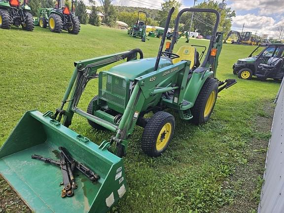 Image of John Deere 4310 equipment image 2