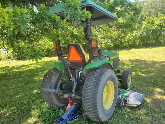 Image of John Deere 4310 equipment image 3
