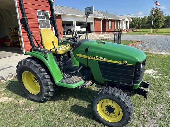 Image of John Deere 4310 equipment image 2