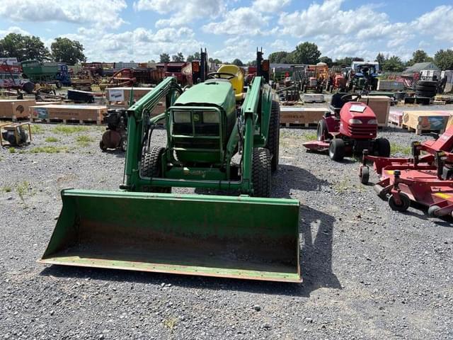 Image of John Deere 4110 equipment image 2