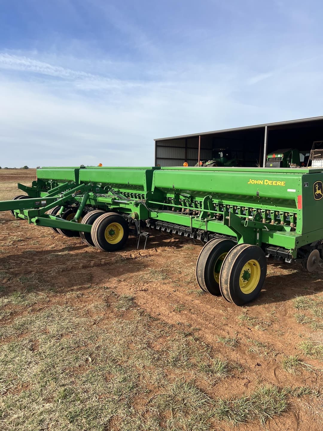 Image of John Deere 455 Image 0