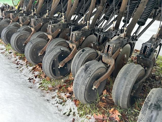 Image of John Deere 455 equipment image 4