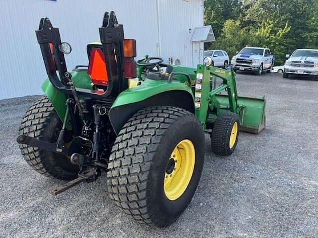 Image of John Deere 4610 equipment image 2