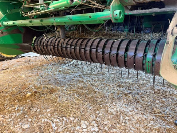 Image of John Deere 467 Silage Special equipment image 4