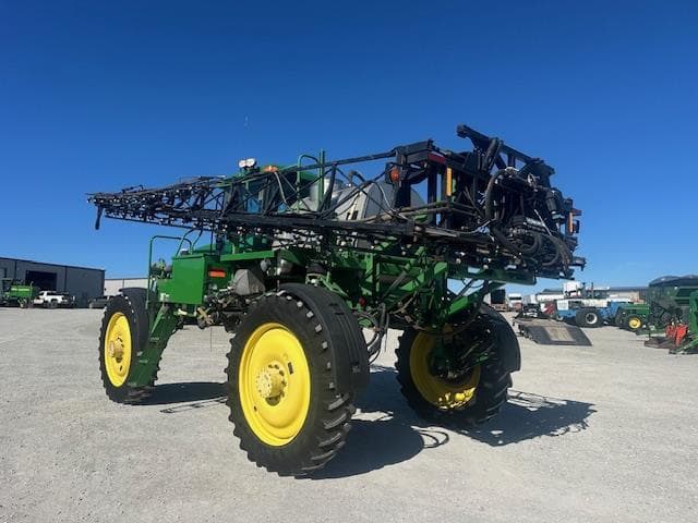 Image of John Deere 4710 equipment image 2