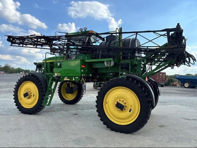 Image of John Deere 4710 equipment image 4