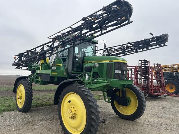 Image of John Deere 4710 equipment image 3