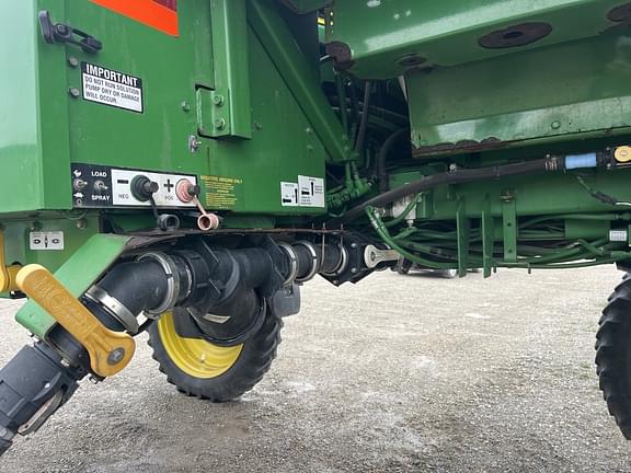 Image of John Deere 4710 equipment image 4