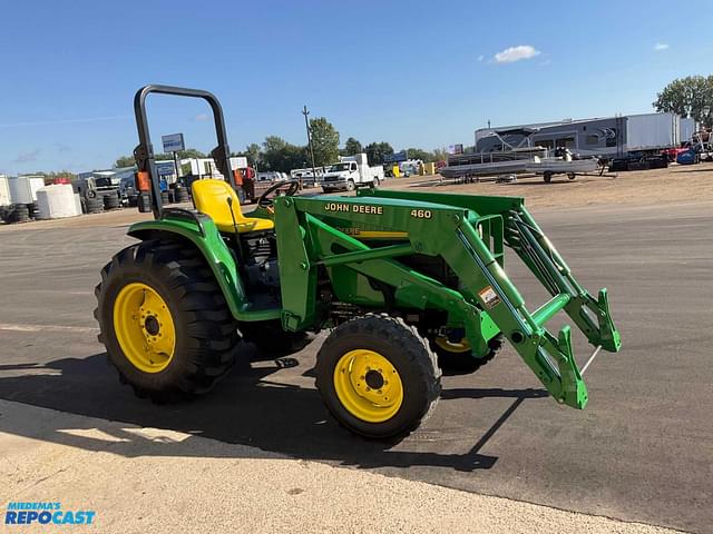 Image of John Deere 4710 equipment image 1