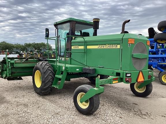 Image of John Deere 4895 equipment image 4