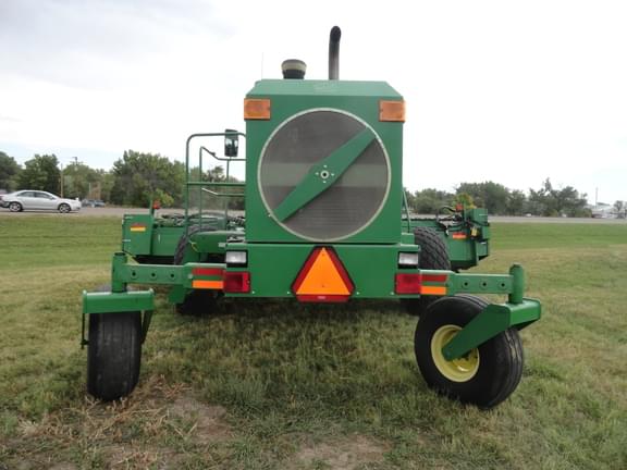 Image of John Deere 4895 equipment image 3