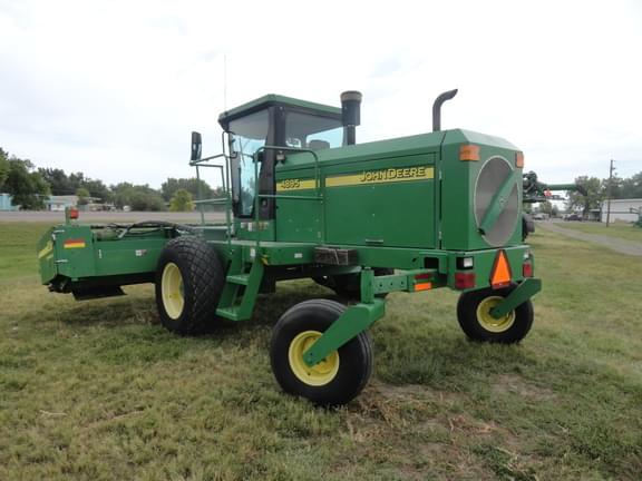 Image of John Deere 4895 equipment image 2
