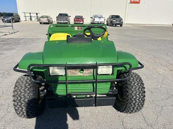 Image of John Deere Gator 4X2 equipment image 2