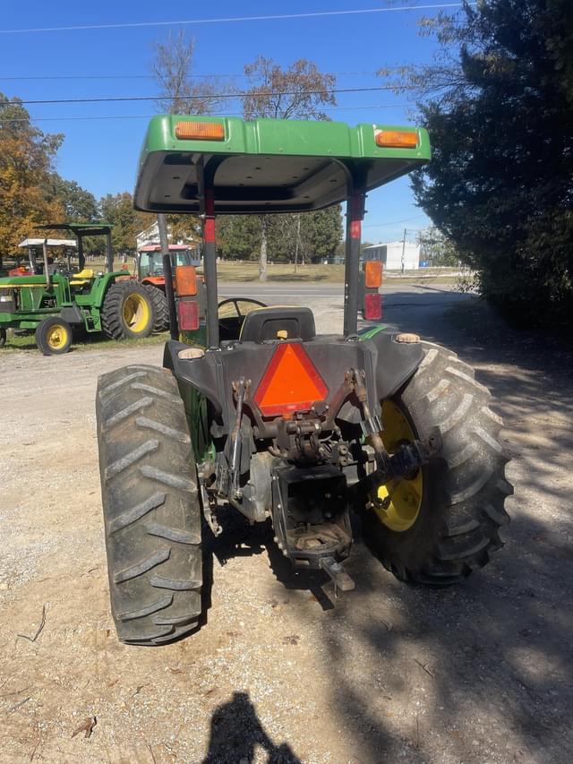 Image of John Deere 5105 equipment image 3